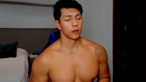 Snapshot of adrian_del_mar chatting on June 2026 10:12:02 PM Adrian del Mar online show from June 2026 10:12:02 PM