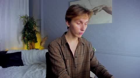 Adrian online show from December 2024 07:29:02 PM