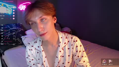 Adrian online show from January 2025 01:27:01 PM