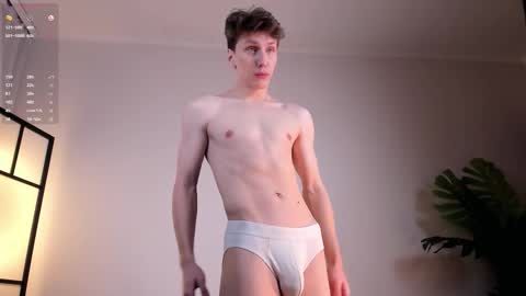 Adrian online show from November 2025 03:17:02 PM