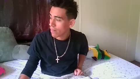adrian_peter22cm online show from May 2026 08:39:01 PM