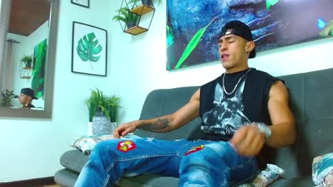   online show from January 2025 11:43:02 AM