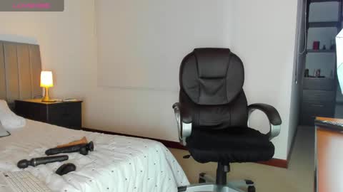 Adriana online show from March 2025 02:25:02 AM