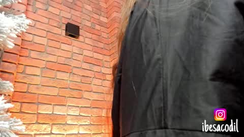 Snapshot of adriana_allen chatting on December 2024 10:55:02 PM Adri online show from December 2024 10:55:02 PM