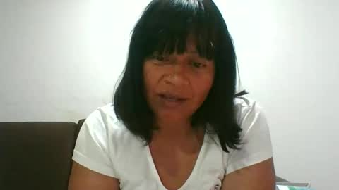 adrianagogo18 online show from December 2025 10:37:01 PM