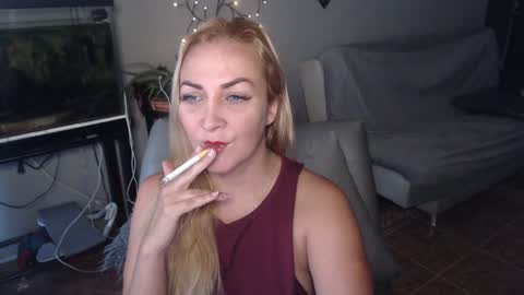 Adriana Paredes  online show from January 2025 11:41:01 AM