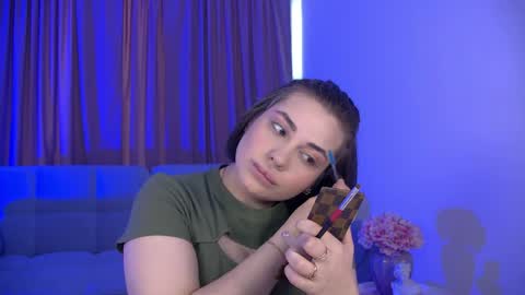 Snapshot of adrianatores chatting on May 2026 06:42:01 AM AdrianaTores online show from May 2026 06:42:01 AM