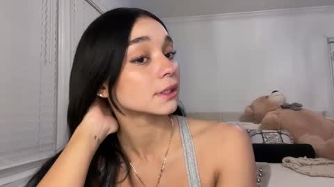 Adrianna  online show from February 2025 02:00:01 AM