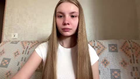 Snapshot of adriannemuldowney chatting on August 2026 06:48:02 AM Caroline online show from August 2026 06:48:02 AM