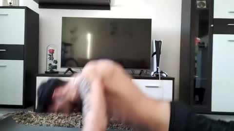 Adriano online show from February 2025 02:43:01 PM