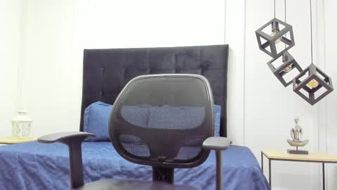 Adrein Roche online show from March 2025 11:22:01 PM