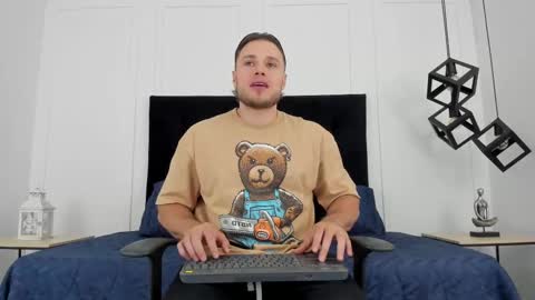 Adrein Roche online show from March 2025 11:14:01 PM