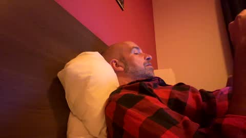 adrienfromparis online show from January 2025 08:17:01 PM