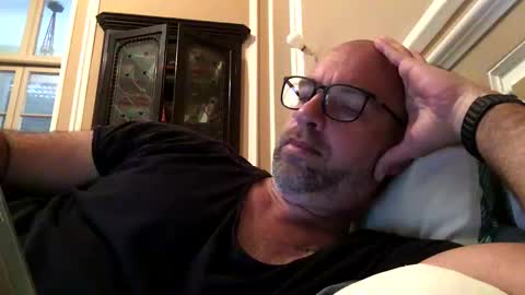 adrienfromparis online show from December 2025 09:36:02 AM