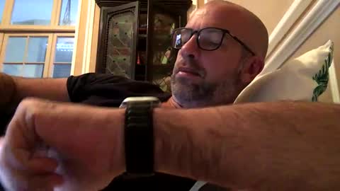 adrienfromparis online show from December 2025 07:58:01 AM