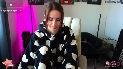 Adriana online show from March 2025 06:35:01 AM