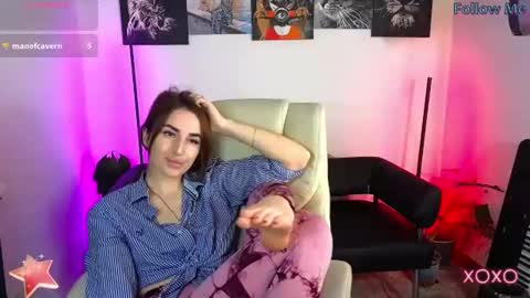 Adriana online show from March 2025 03:39:01 PM