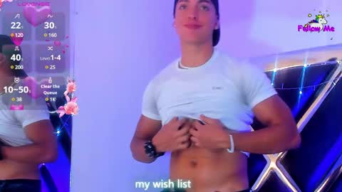 Snapshot of adriianlopez chatting on December 2024 08:10:02 PM Adrian Lopez online show from December 2024 08:10:02 PM