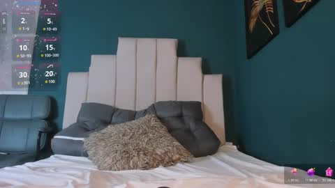 Snapshot of adriienne_ chatting on February 2026 09:33:01 PM adriienne_ online show from February 2026 09:33:01 PM