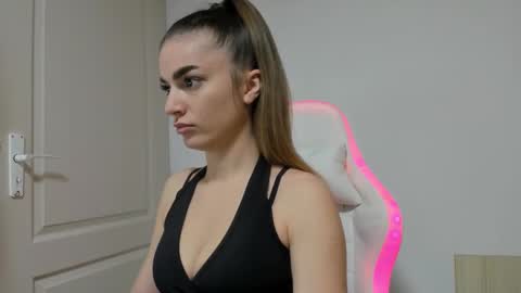 adventurina online show from November 2025 11:43:02 AM