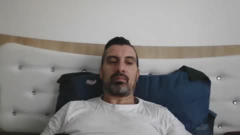 Adrian online show from January 2026 08:28:02 AM