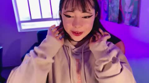 Arieyara online show from November 2025 11:21:02 AM