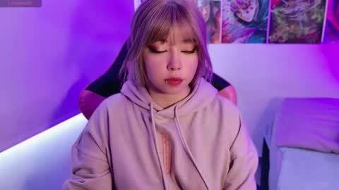 Arieyara online show from December 2025 07:20:01 PM