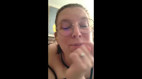 Snapshot of aelinafterdark chatting on June 2026 02:55:01 PM aelinafterdark online show from June 2026 02:55:01 PM