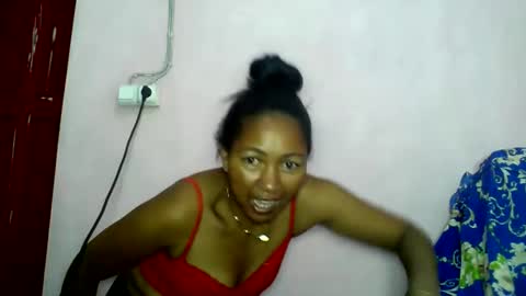 aelyaa online show from May 2026 11:51:01 AM