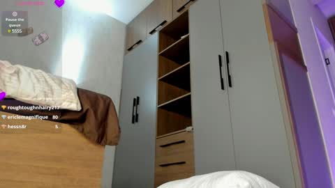 Snapshot of aeries_steel chatting on December 2024 06:43:02 AM Aeries online show from December 2024 06:43:02 AM