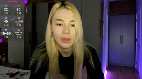 Snapshot of aeries_steel chatting on December 2024 03:32:01 AM Aeries online show from December 2024 03:32:01 AM