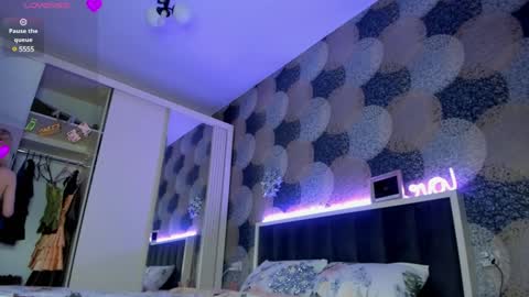 Snapshot of aeries_steel chatting on December 2024 04:36:02 AM Aeries online show from December 2024 04:36:02 AM