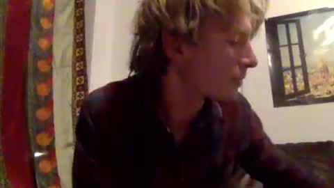 Snapshot of aestheticform chatting on October 2025 04:59:01 AM aesthetic form online show from October 2025 04:59:01 AM