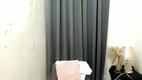 Snapshot of afina_babes chatting on November 2025 10:32:02 PM afina_babes online show from November 2025 10:32:02 PM