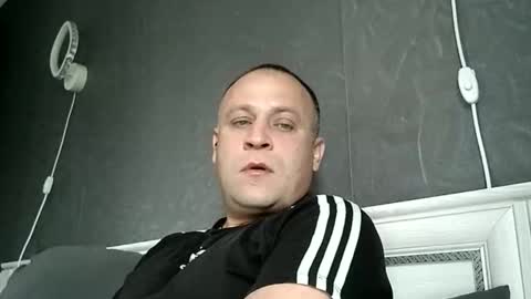 Sasha online show from October 2025 05:52:02 AM