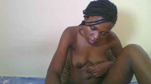 Snapshot of africancutegal chatting on May 2026 07:48:02 AM Yvonne online show from May 2026 07:48:02 AM