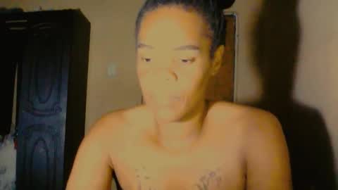 Snapshot of afrikanbonnienclyde chatting on February 2025 10:17:02 PM Nikky Love online show from February 2025 10:17:02 PM