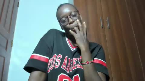 Leah online show from March 2025 12:05:02 AM