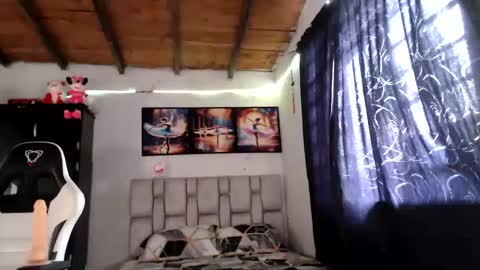 Snapshot of afrodita096 chatting on December 2024 06:35:01 PM afrodita096 online show from December 2024 06:35:01 PM