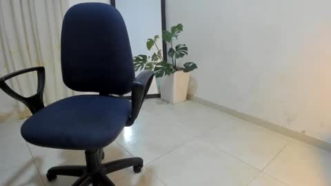 Lorena online show from October 2025 12:26:01 AM