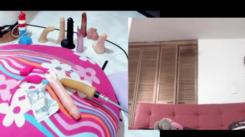 Snapshot of afroditacute16 chatting on October 2025 12:05:02 PM afroditacute16 online show from October 2025 12:05:02 PM