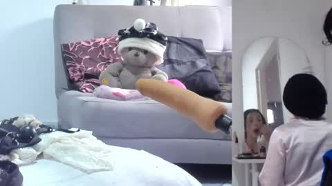 Snapshot of afroditacute16 chatting on November 2025 06:46:02 PM afroditacute16 online show from November 2025 06:46:02 PM