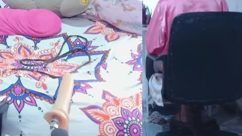 Snapshot of afroditacute16 chatting on November 2025 07:13:01 PM afroditacute16 online show from November 2025 07:13:01 PM