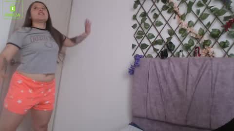 Lia  Valkyria online show from May 2026 02:25:01 PM
