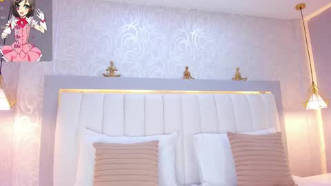 A F R O D I T A  online show from October 2025 11:41:02 AM