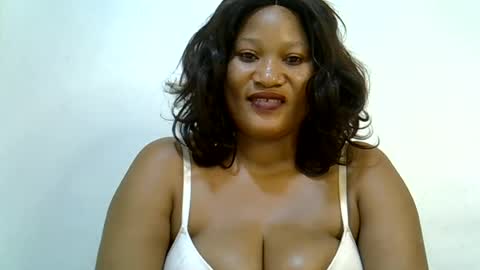 Snapshot of afronubians chatting on June 2026 08:00:02 PM afronubians online show from June 2026 08:00:02 PM