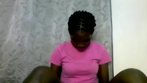 Snapshot of afronubians_ chatting on February 2025 06:04:01 AM pink and josphen online show from February 2025 06:04:01 AM