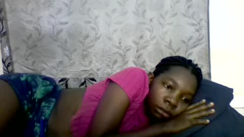 Snapshot of afronubians_ chatting on February 2025 05:14:02 AM pink and josphen online show from February 2025 05:14:02 AM