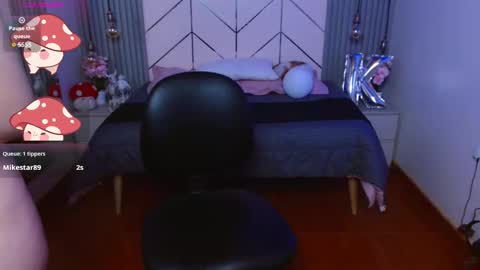 Kimberly online show from November 2025 02:27:02 PM