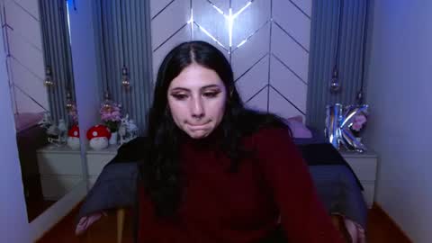 Kimberly online show from November 2025 01:21:02 PM